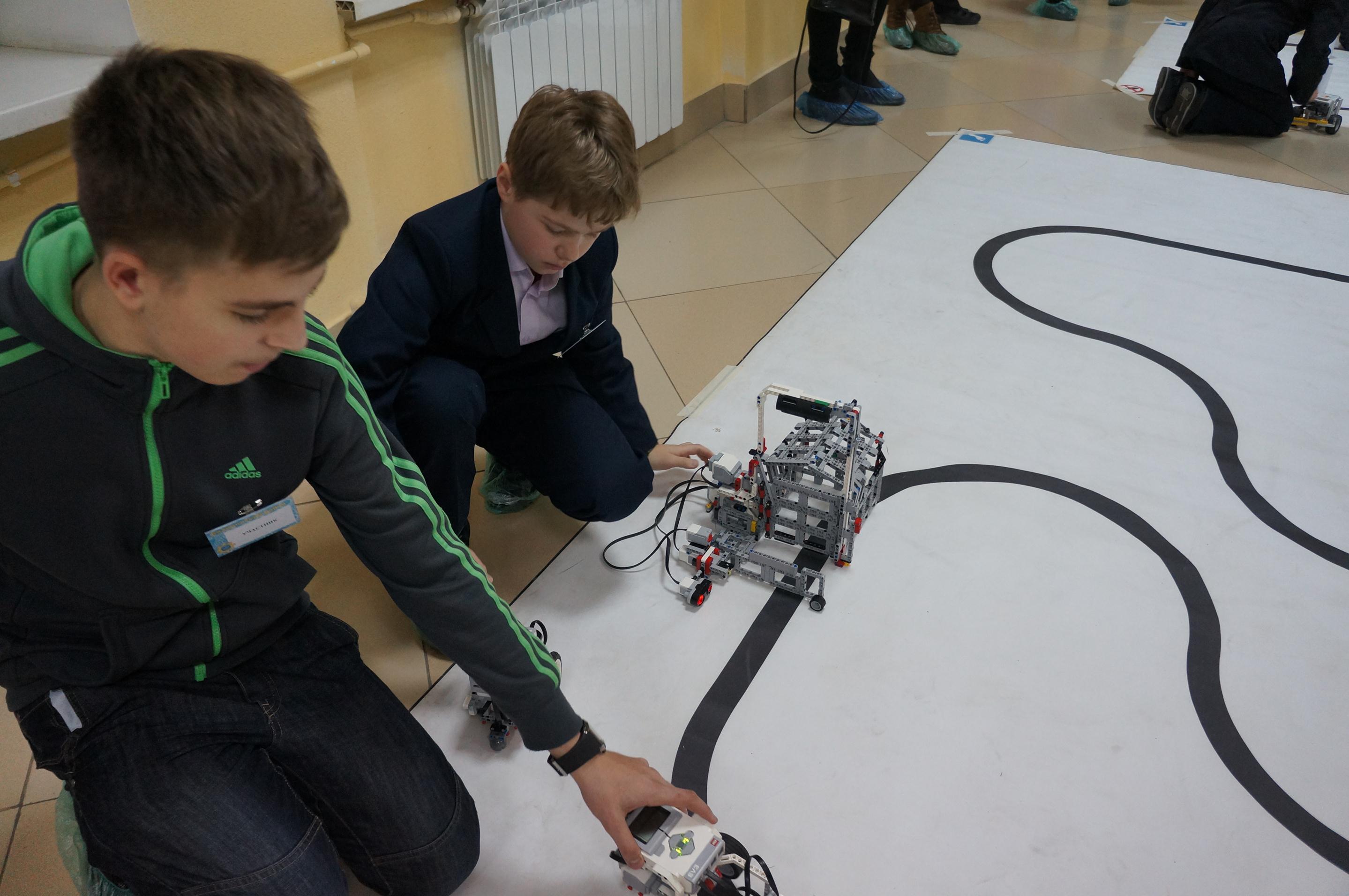 Открытие робототехники. Робототехника соревнования. Робототехника в школе. Робототехника для дошкольников. Занятия по робототехнике.